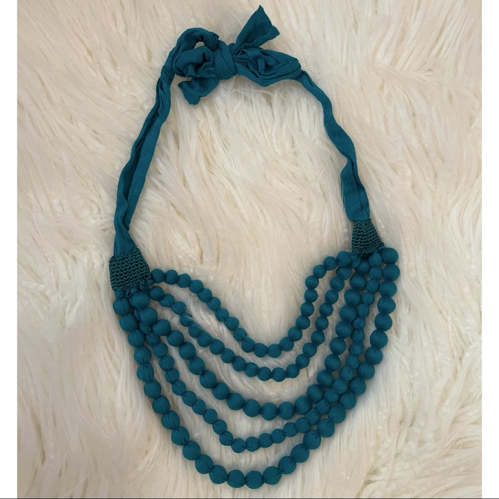 Maurices teal statement necklace w/tie closure 💗